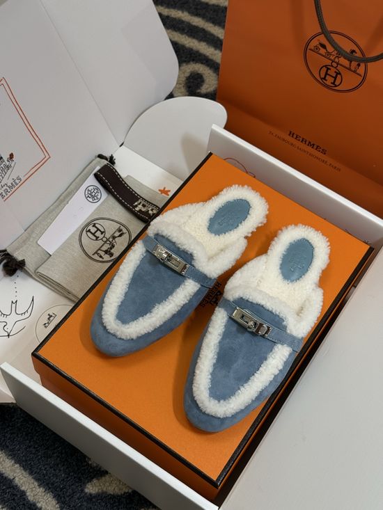 Hermes Classic Mule Slippers Cowhide Upper Shearling Lining