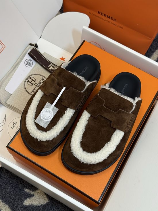 Hermes Suede Leather Mules With Classic Upper Details