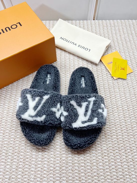 Louis Vuitton Soft Fleece Lined Comfortable Home Slippers