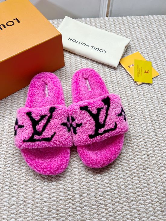 Louis Vuitton Soft Fleece Lined Comfortable Home Slippers