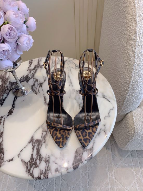 Yves Saint Laurent Slim High Heeled Sandals, Sexy and Charming