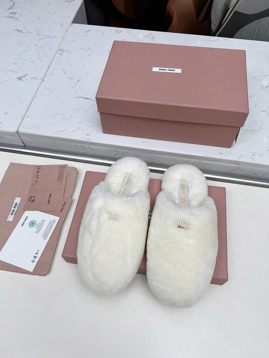Miu Miu Wool Lined Peep Toe Fluffy Slippers Lightweight Anti-slip Shoes