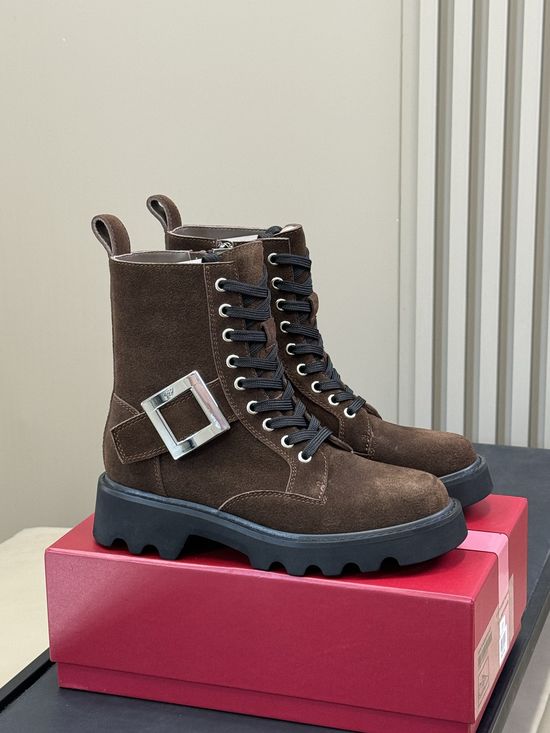 Roger Viver Square Buckle Ankle Boots Soft Leather Comfortable Height Boost