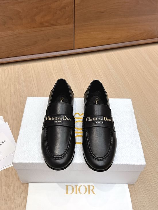 Christian Dior Round Toe Flat Loafers, Exquisite and Elegant