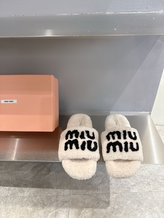 Miu Miu Genuine Wool Flat Slippers with Cozy Design