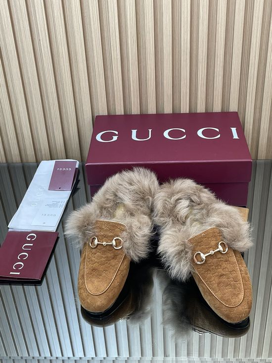 Gucci Embossed Suede Fur Lined Loafer Mules with Horsebit