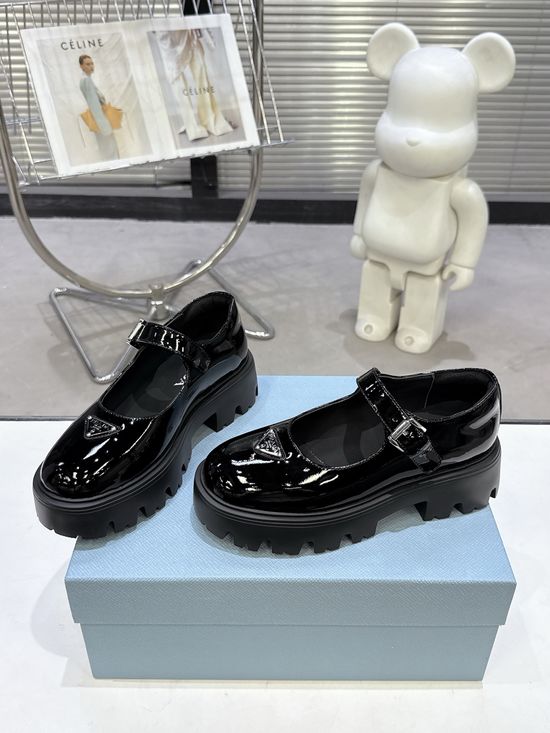Prada Thick Sole Mary Jane Shoes Lightweight Non Slip