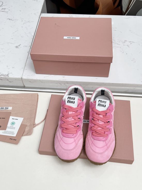 Miu Miu Leather Nylon Mesh Casual Sneakers Wear-resistant Comfortable Footwear