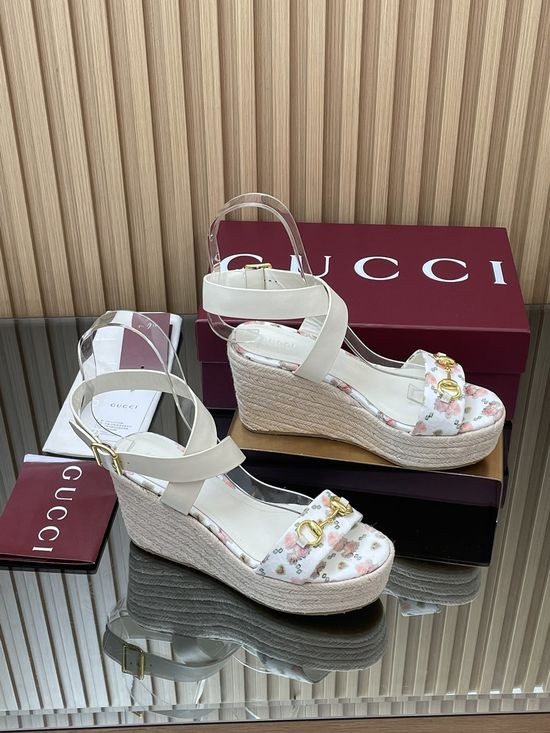 Gucci Floral Print Platform Peep Toe Wedge Sandals