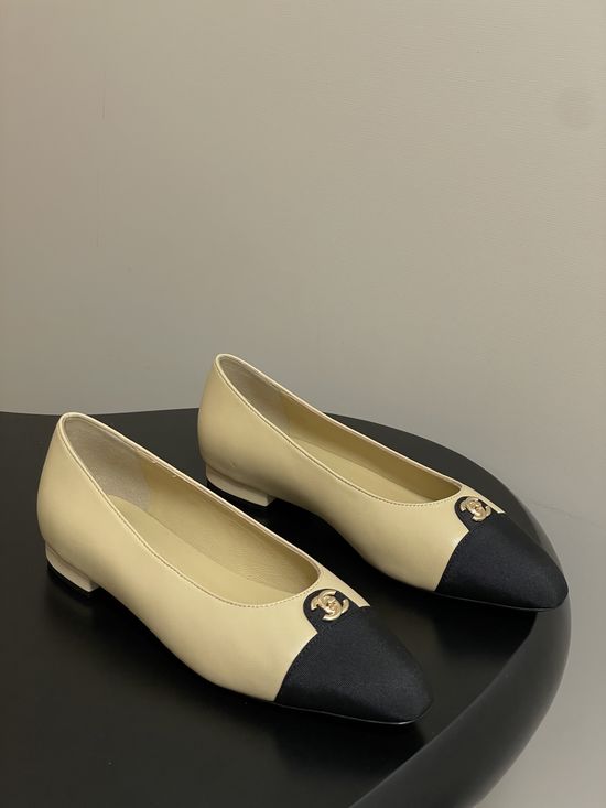 Chanel Classic Colorblock Slingback Sandals with Metal Buckle