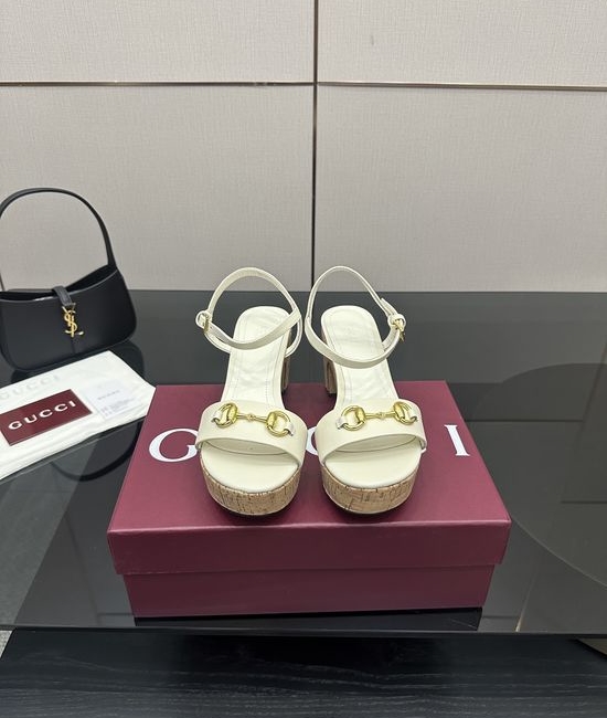 Gucci Open Toe Platform Sandals with Leather Upper and Sole