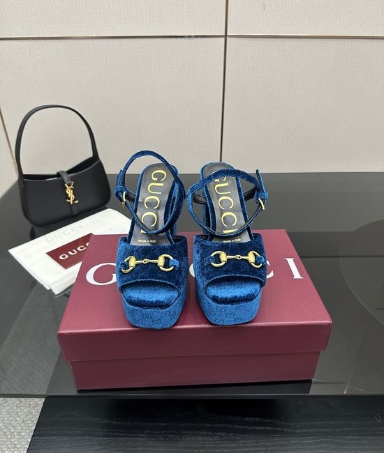 Gucci Open Toe Platform Sandals with Velvet Upper and Sole