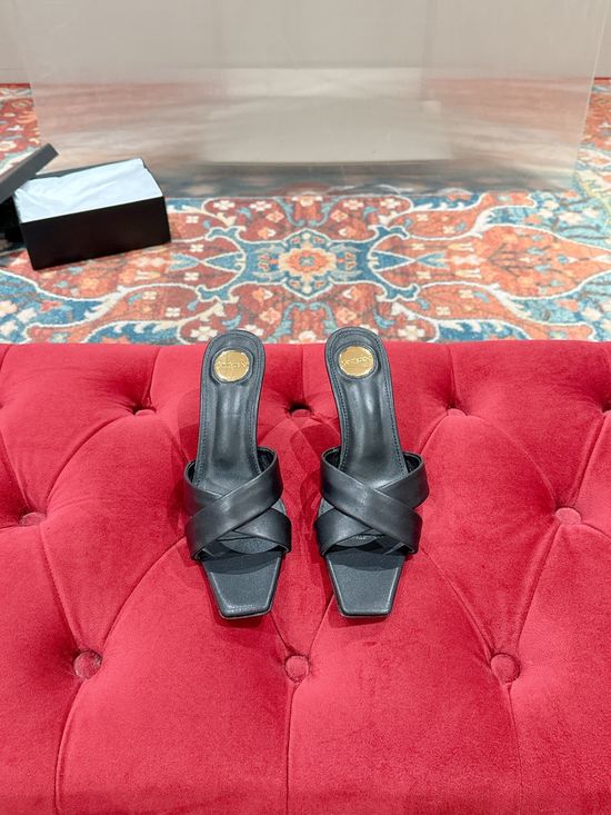 Yves Saint Laurent Chic Chunky Heel Leather Sandals With Soft Lining