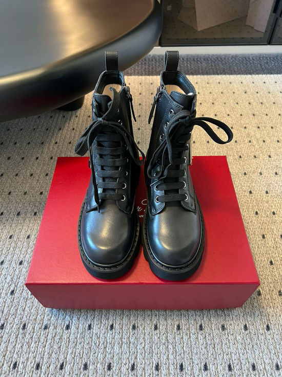 Roger Viver Stylish Buckle Decor Chunky Sole Combat Ankle Boots