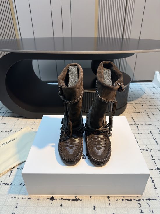 Isabel Marant Western Boots with Embroidered Cultural Fusion Style