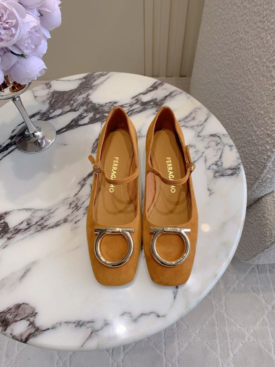 Ferragamo Elegant Leather Mary Jane Shoes Exquisite Details