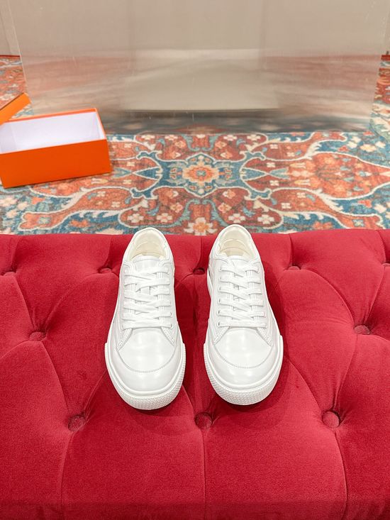 Hermes Soft Leather Casual Shoes with Comfortable Sole