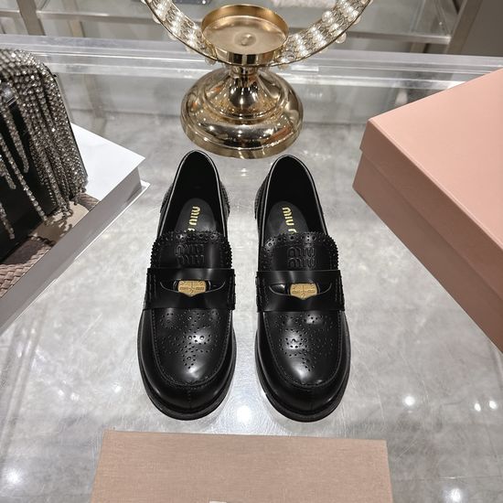Miu Miu Vintage Round Toe Smooth Leather Comfortable Loafer Flats