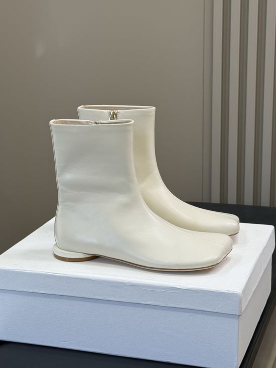 The Row Classic Short Ankle Boots For Daily Outfits