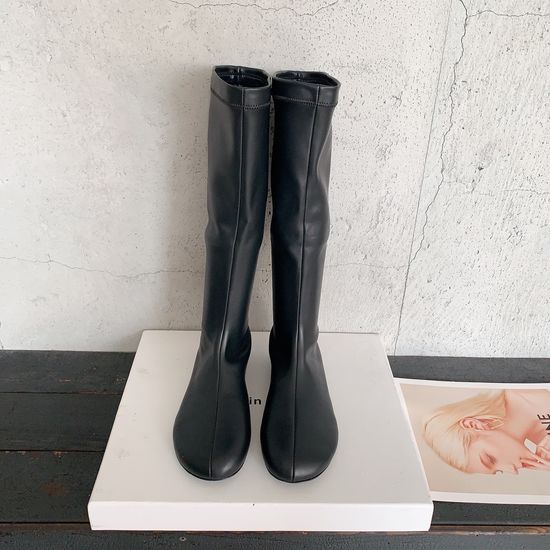 Roger Viver Stretchy Fashion Short Boots Comfortable Fit