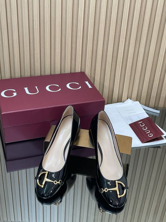 Gucci Patent Leather Buckle Loafer With Leather Sole