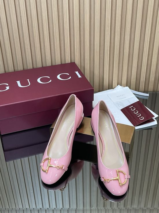 Gucci Patent Leather Buckle Loafer With Leather Sole