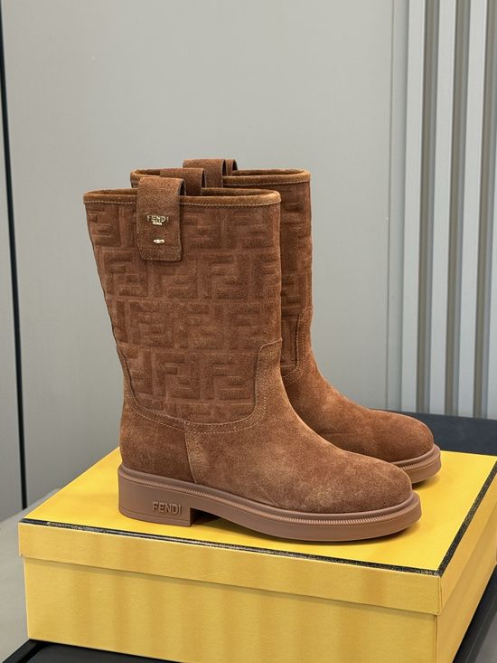 Fendi Suede Knee High Boots Soft Leather Comfortable Elegant