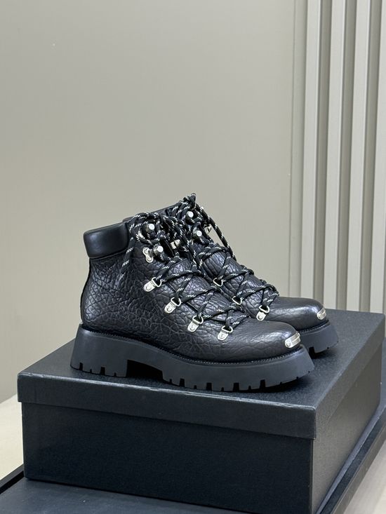 Alexander Wang Thick Sole Lace-up Ankle Boots Lightweight and Comfortable