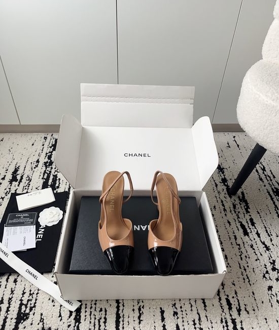 Chanel Luxury Leather Hollow Out Dress Pumps with Metal Buckle