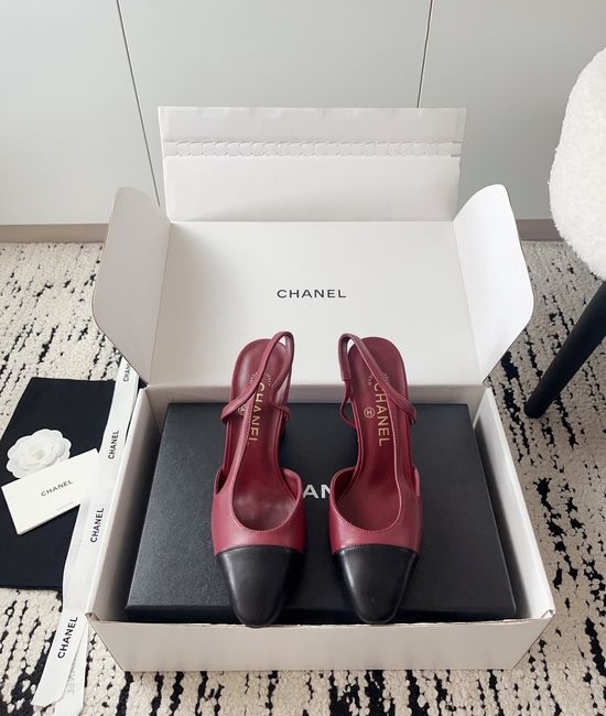 Chanel Luxury Leather Hollow Out Dress Pumps with Metal Buckle