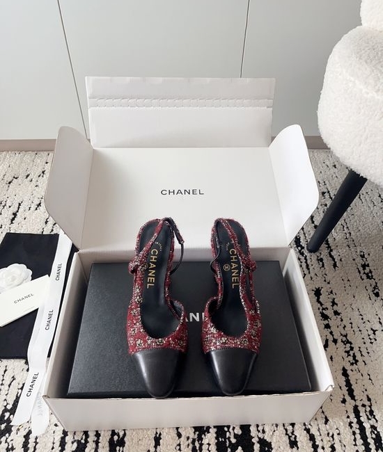 Chanel Luxury Leather Hollow Out Dress Pumps with Metal Buckle