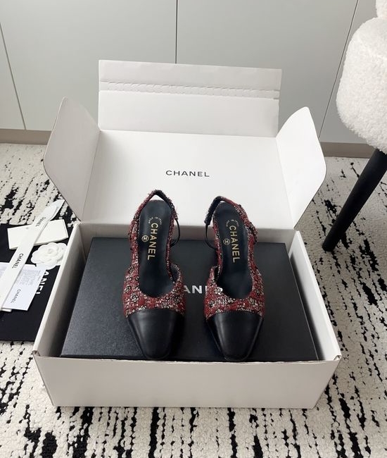 Chanel Luxury Leather Hollow Out Dress Pumps with Metal Buckle