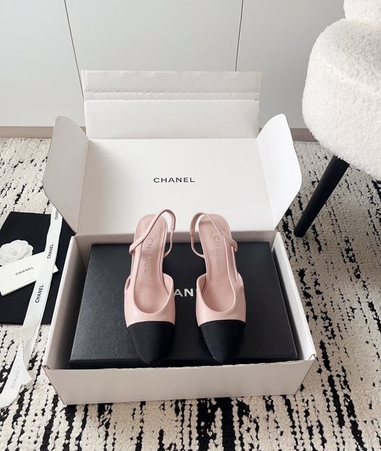 Chanel Luxury Leather Hollow Out Dress Pumps with Metal Buckle