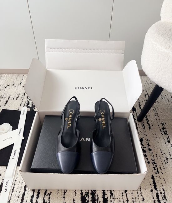 Chanel Luxury Leather Hollow Out Dress Pumps with Metal Buckle