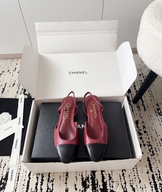 Chanel Luxury Leather Hollow Out Dress Pumps with Metal Buckle