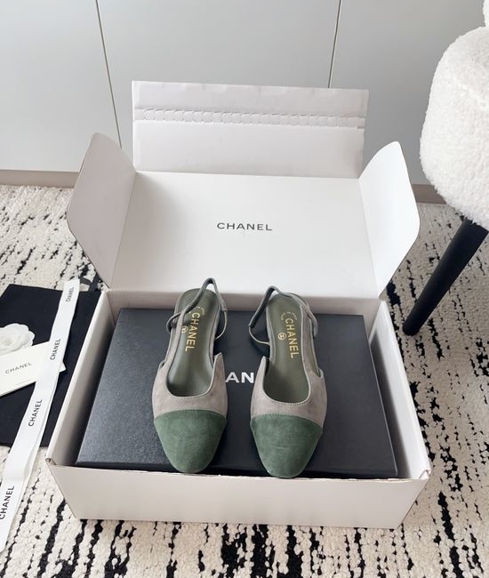 Chanel Luxury Leather Hollow Out Dress Pumps with Metal Buckle
