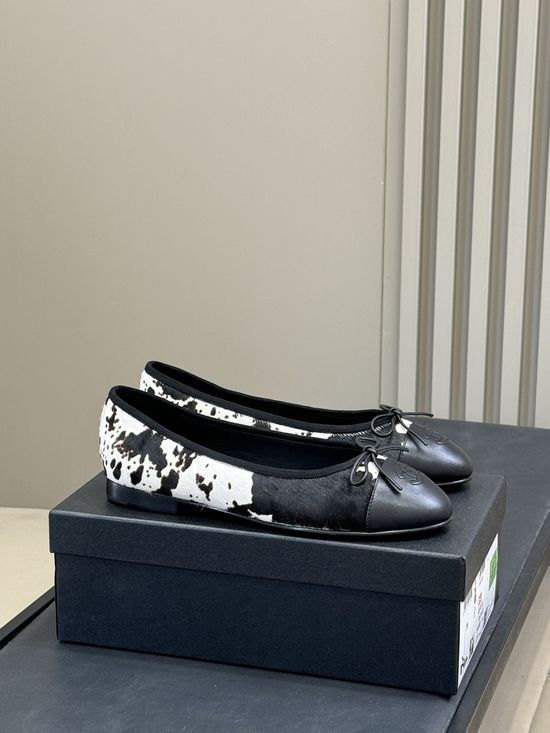 Chanel Cute Cow Print Calf Hair Leather Flat Shoes