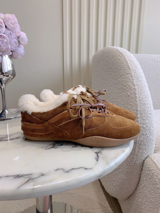 Miu Miu Casual Fashion Sneakers Versatile Thick Sole Comfortable Daily Shoes