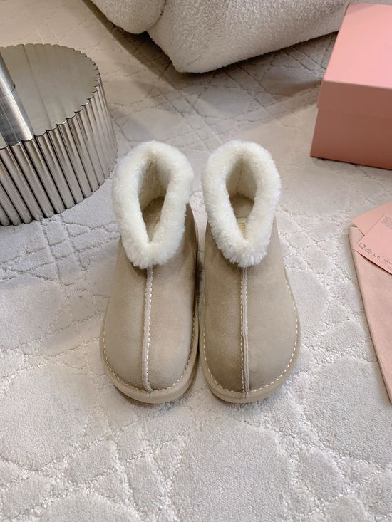 Miu Miu Warm Suede Wool Lined Snow Boots Comfortable Anti-slip Sole