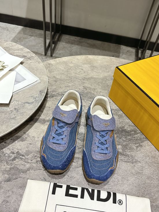 Fendi Suede Lace Up Casual Comfort Sneakers