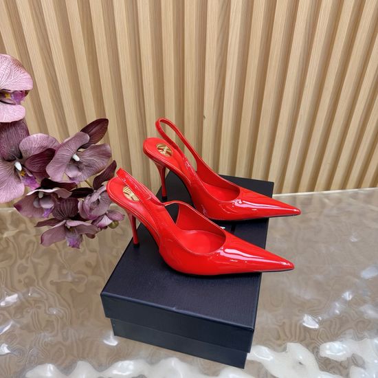 Yves Saint Laurent Chic Metal Chain Pointed Toe High Heels