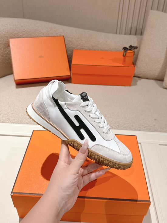 Hermes Luxury Suede Leather Casual Sneakers Contrast Details Soft Lining