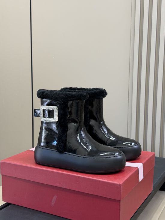 Roger Viver Soft Patent Leather Shearling Lined Platform Winter Boots