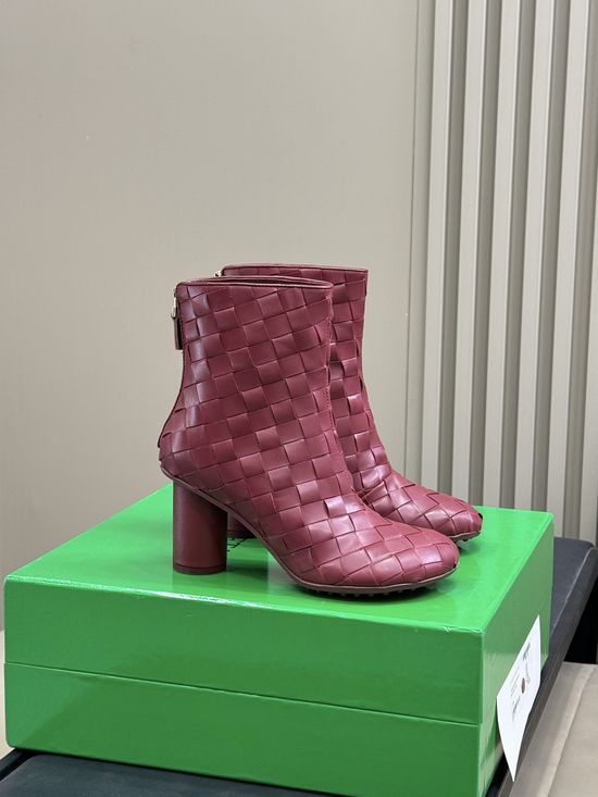 Bottega Veneta Stable Woven Ankle Boots with Comfortable Fit