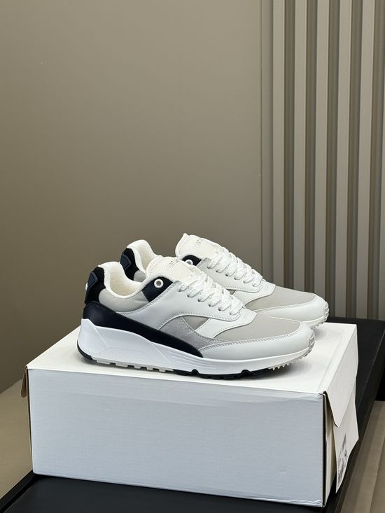 Hermes Casual Lightweight Breathable Comfortable Daily Sneakers
