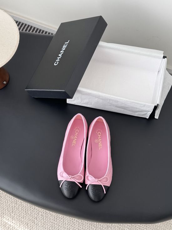 Chanel Classic Elegant Comfortable Flat Ballet Shoes