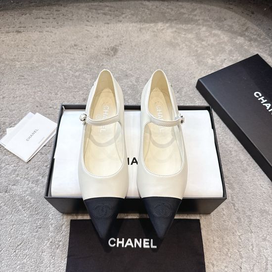 Chanel Vintage Pointed Toe Mary Jane Genuine Leather Casual Flats