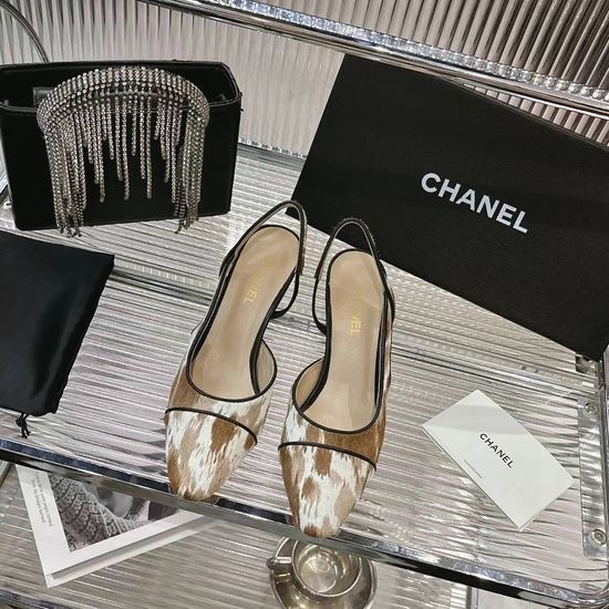 Chanel Chain Decorated Heeled Sandals with Soft Sheepskin Lining