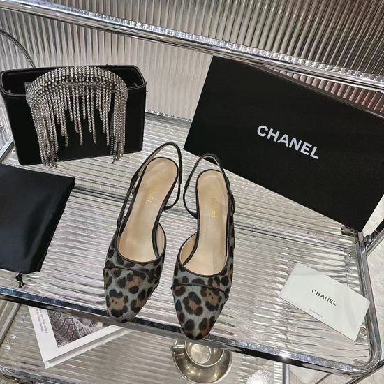 Chanel Chain Decorated Heeled Sandals with Soft Sheepskin Lining