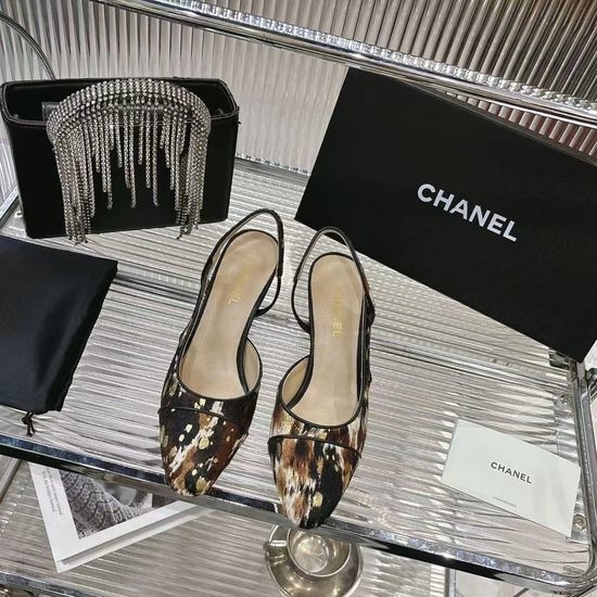 Chanel Chain Decorated Heeled Sandals with Soft Sheepskin Lining
